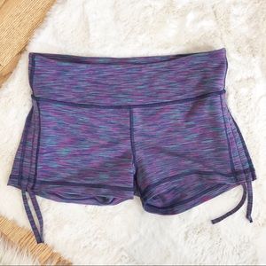 [Tonic] Striped fitted active yoga shorts